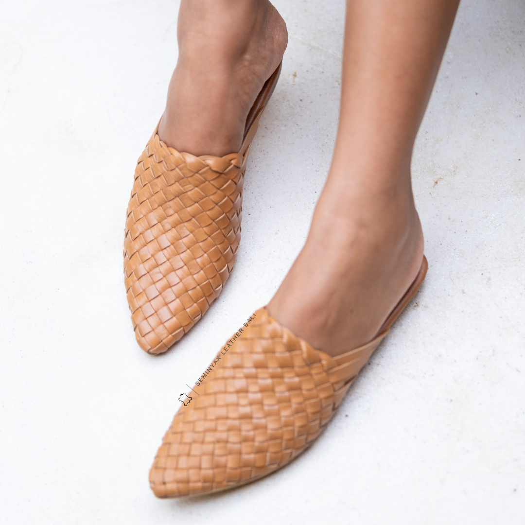 SURI Pointy Woven Mules