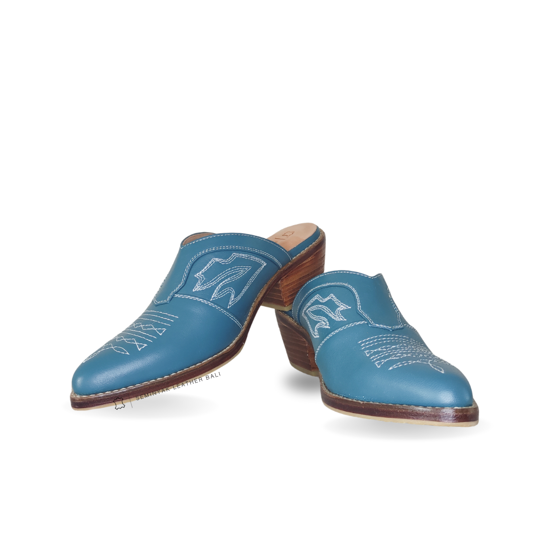 CHAKRA Cowboy Mule - Ocean Teal